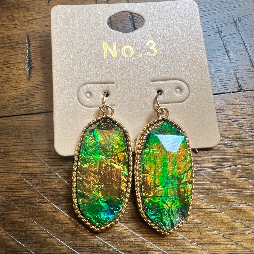 💜Vibrant Iridescent Earrings with Gold Accents